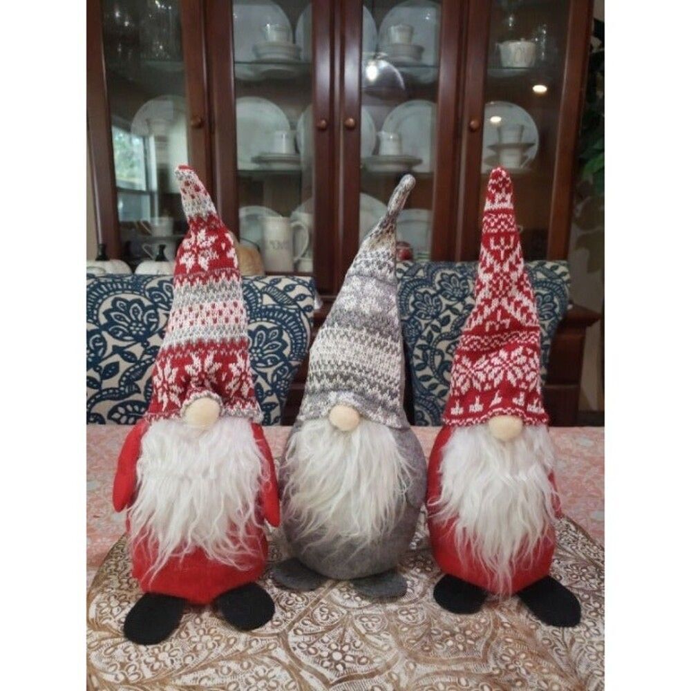 Set of 3 plaid Christmas Gnomes Sweater